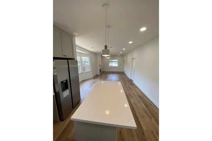 $1500 : Charming 3BR / 2BA image 4