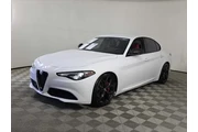 $20987 : Alfa Romeo Giulia 2020 thumbnail