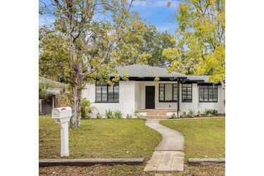 Bienvenido a esta hermosa casa en Tampa