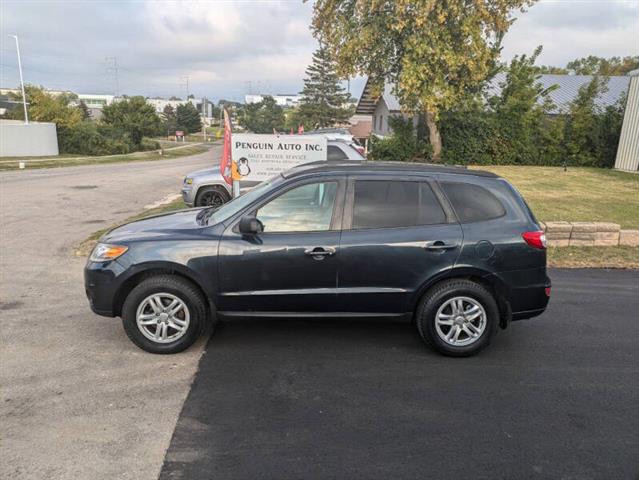 $8900 : 2012 Santa Fe GLS image 3