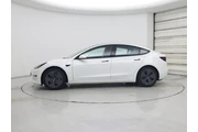 $26998 : Tesla Model 3 2022 4dr Sedan thumbnail