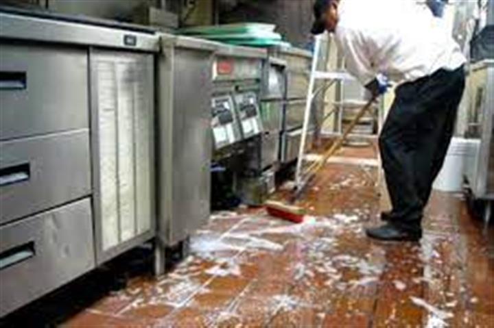 Commercial kitchen cleaning! image 3