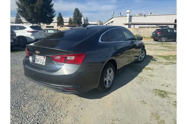 $9777 : Chevrolet Malibu 2017 LS 4dr image 5