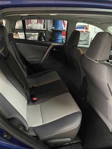 $12500 : 2015 Toyota RAV4 XLE image 6