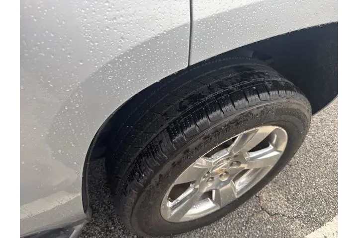 $18500 : Chevrolet Tahoe 2015 4x2 LS image 5