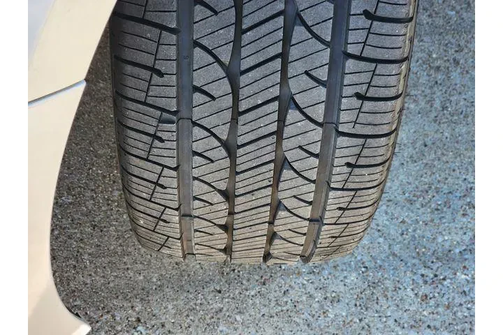 $21452 : Nissan Altima 2023 2.5 SR 4d image 10