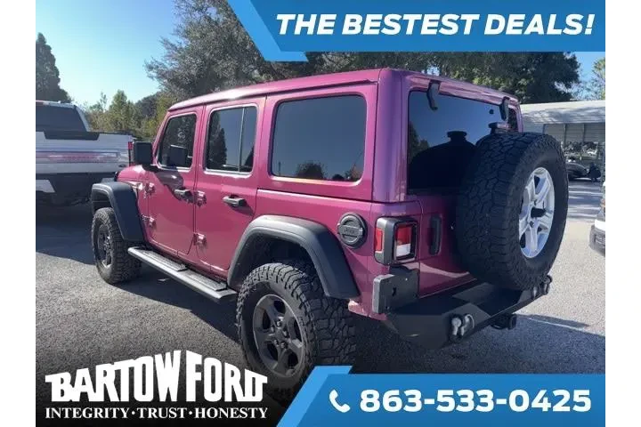 $33990 : Jeep Wrangler Unlimited 2021 image 7