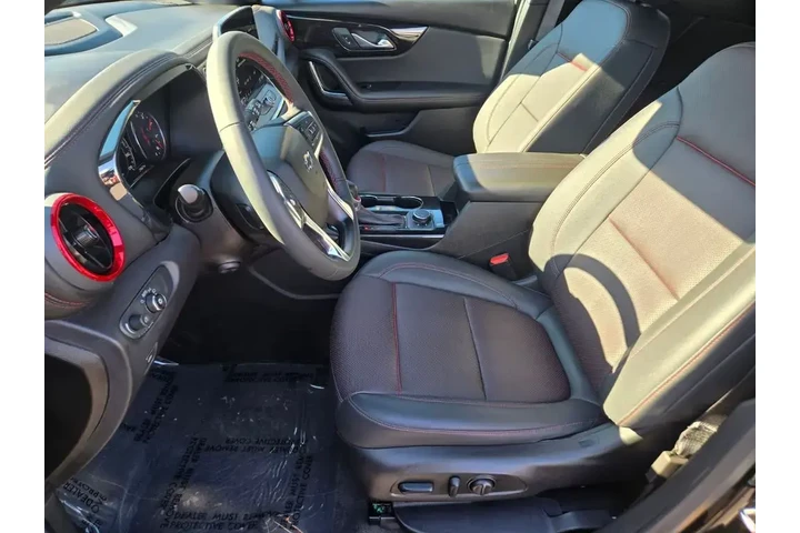 $31929 : Chevrolet Blazer 2024 RS 4dr image 10