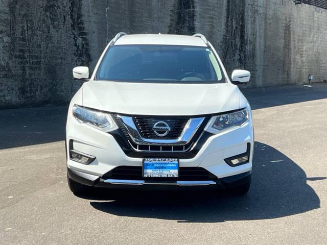 $9288 : 2017 Rogue SV image 10