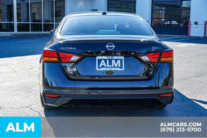 $18920 : Nissan Altima 2024 2.5 SV 4d image 9
