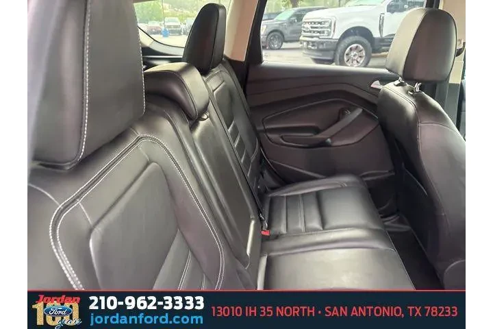 $13502 : Ford Escape 2017 Titanium 4d image 9