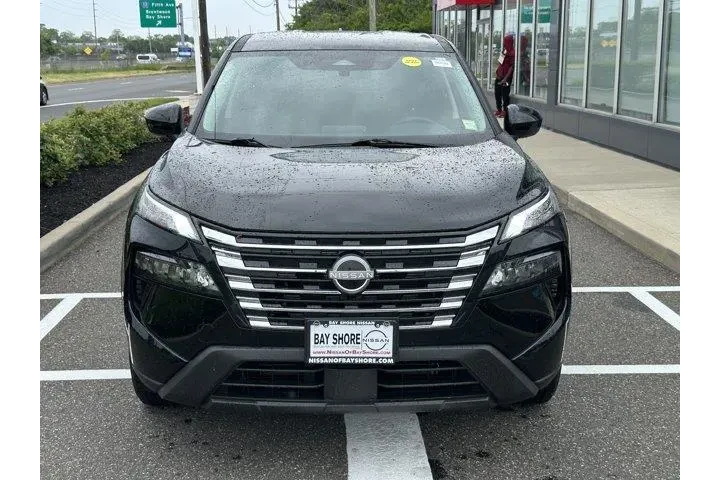 $22039 : Nissan Rogue 2025 AWD SV 4dr image 4