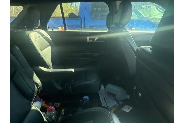 $23676 : Ford Explorer 2020 AWD XLT 4 image 6