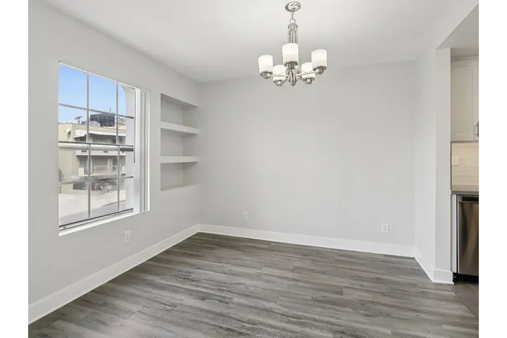 $1100 : Apartamento 1 recámara LA image 4