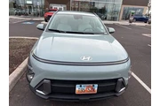 $21995 : Hyundai KONA 2025 AWD SEL 4d thumbnail