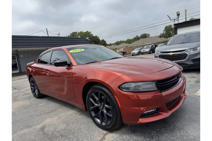 $23995 : 2020 Charger SXT image 6