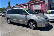 2004 Sienna XLE 7 Passenger