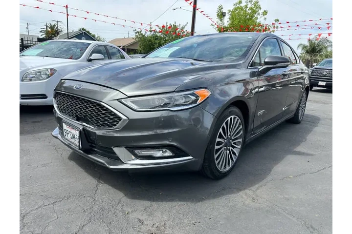 2018 Fusion Energi Platinum image 4