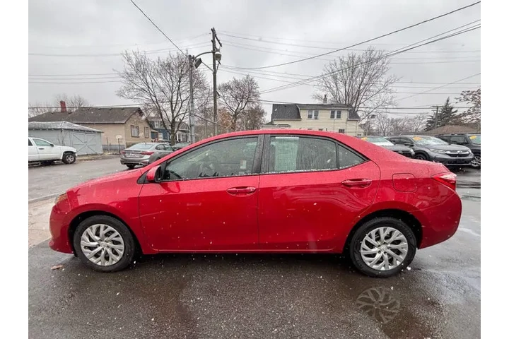 $19995 : 2017 Corolla LE image 5