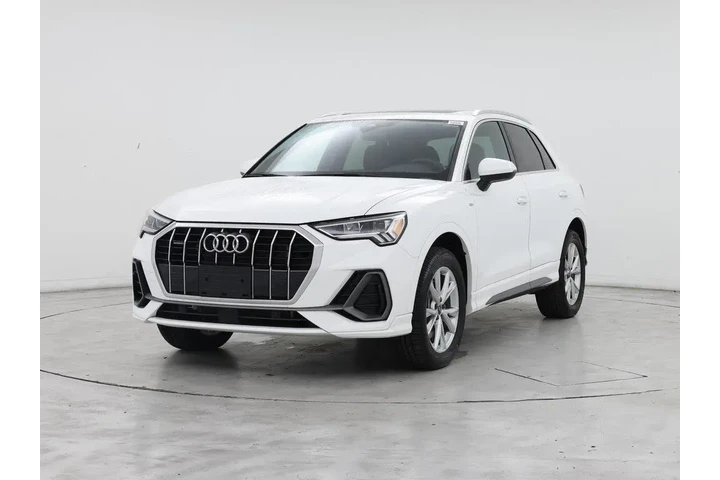 $27998 : Audi Q3 2023 AWD quattro S l image 4