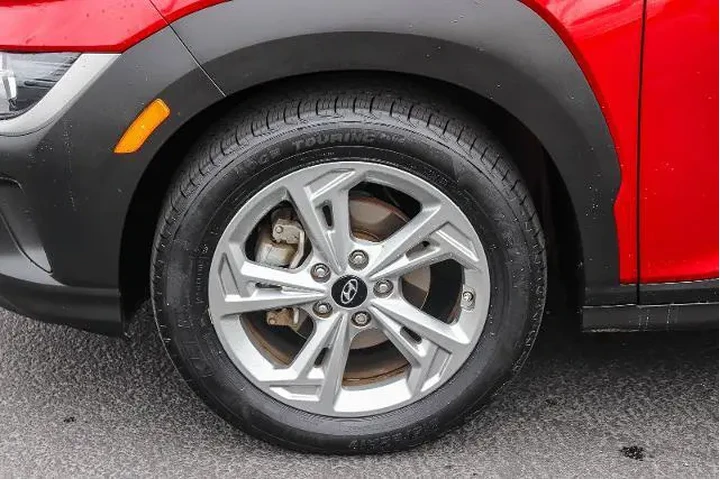 $19425 : Hyundai KONA 2023 SEL 4dr Cr image 9