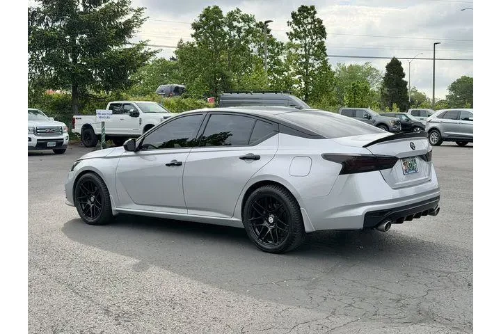$17995 : Nissan Altima 2020 2.5 S 4dr image 5