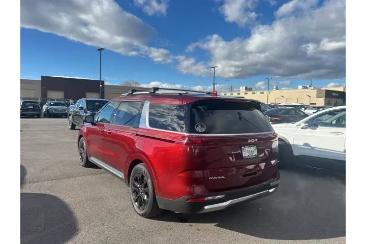 $38800 : Kia Carnival 2024 SX 4dr Min image 7