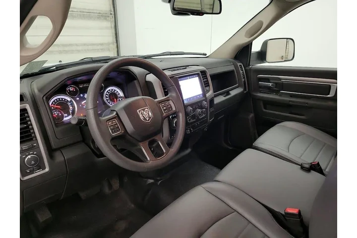 $24998 : Ram 1500 Classic 2023 4x4 Tr image 9