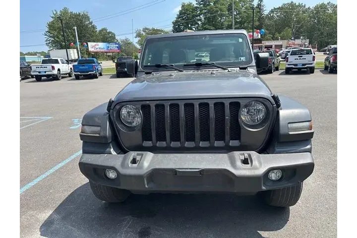 $26994 : Jeep Wrangler Unlimited 2021 image 2