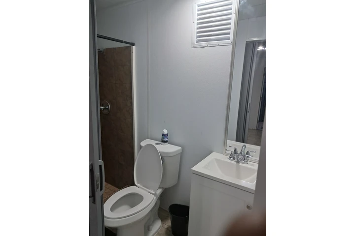 $1000 : EFICENCE $miami gardens image 4