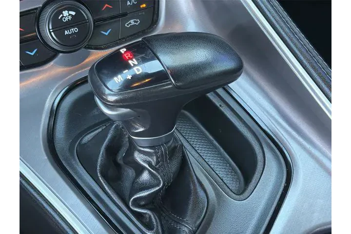 $23915 : Dodge Challenger 2022 AWD GT image 7