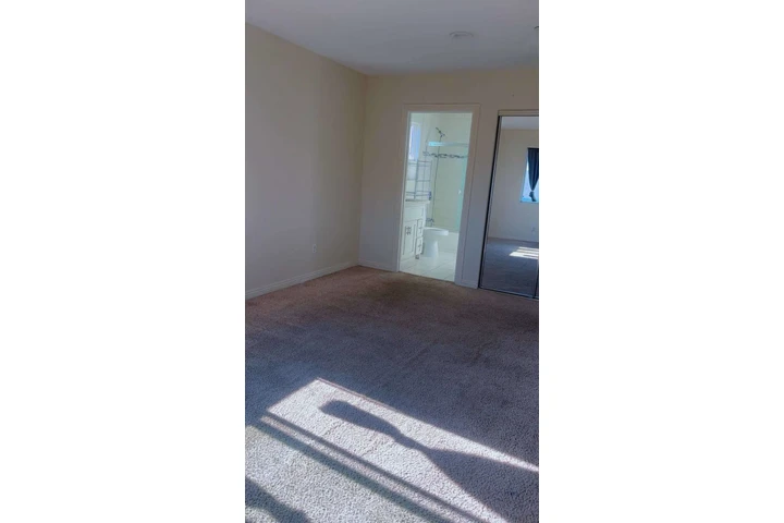 $975 : Se renta Máster room image 2