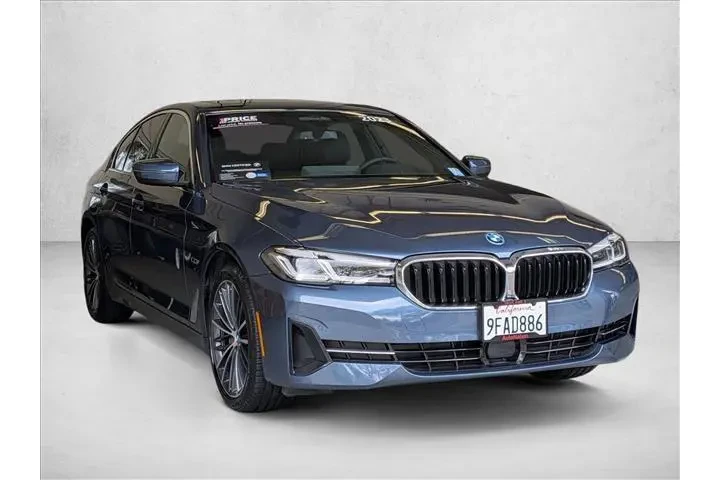 $38040 : BMW 5 Series 2023 530e 4dr S image 3
