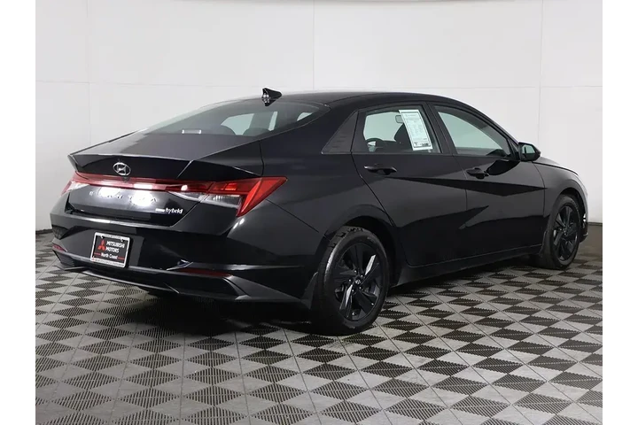 $16123 : Hyundai ELANTRA Hybrid 2023 image 10