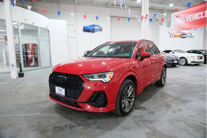 $29575 : 2022 Q3 45 S line Premium Plus image 4