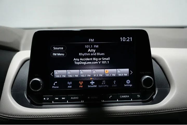 $21832 : 2025 Rogue SV image 10