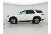 $38998 : Nissan Pathfinder 2023 AWD P thumbnail