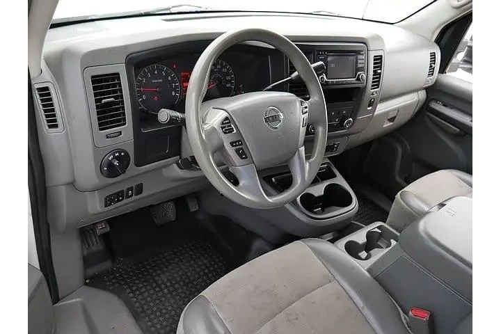 $24999 : Nissan NV 2018 3500 HD S 3dr image 10