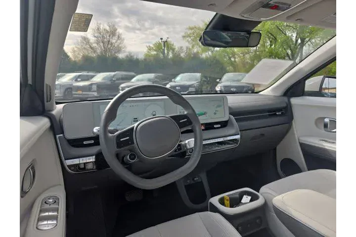 $28350 : Hyundai IONIQ 5 2023 AWD SEL image 10