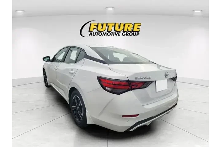 $25999 : Nissan Sentra 2024 SV 4dr Se image 4