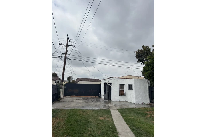 $1800 : Renta image 4
