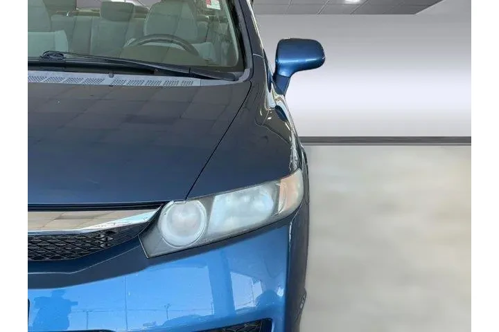 $13898 : Honda Civic 2009 LX 4dr Seda image 10