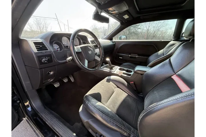 $19999 : 2010 Challenger SRT8 image 10