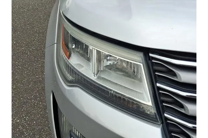 $16495 : Ford Explorer 2016 AWD Limit image 9