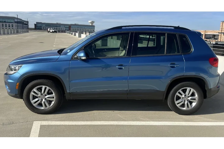 $5500 : 2017 Volkswagen Tiguan S image 2