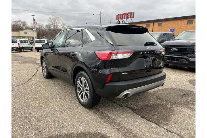 $17999 : Ford Escape 2022 AWD SEL 4dr image 6