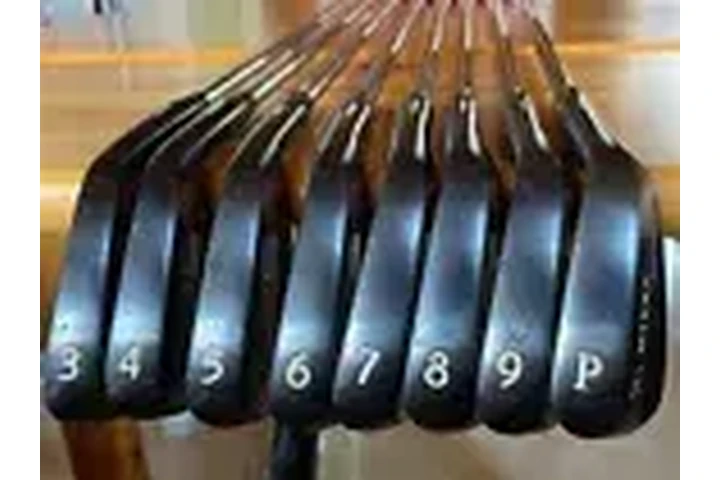 $250 : Golf Clubs image 5
