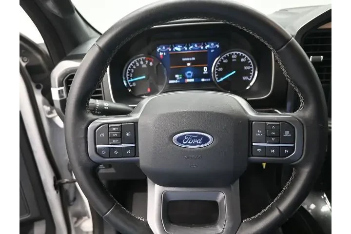 $38998 : Ford F-150 2023 4x2 XLT 4dr image 3