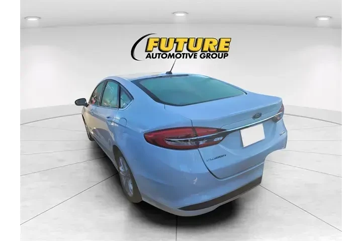 $15888 : Ford Fusion Hybrid 2018 S 4d image 4