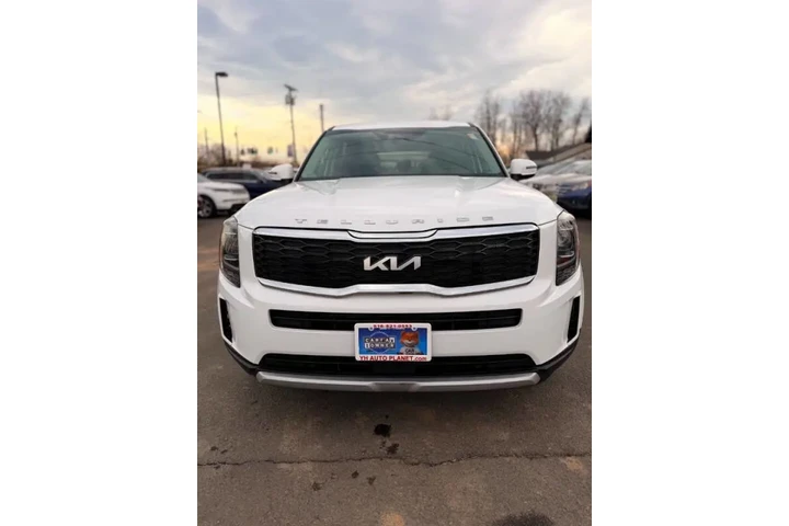 $22500 : 2022 Telluride LX image 7